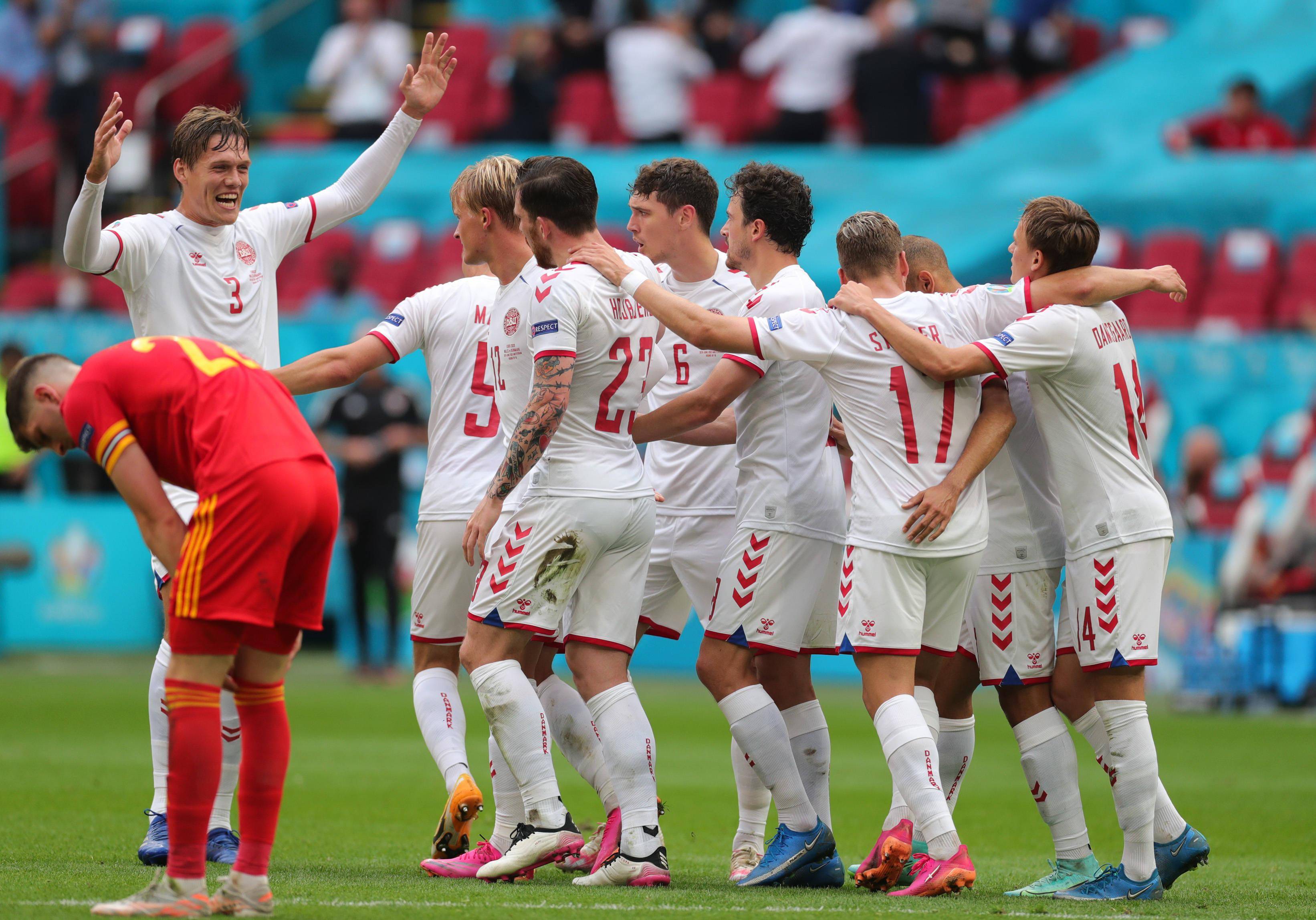 爱尔兰队展现团结力量,取得胜利 爱尔兰队展现团结力量,取得胜利