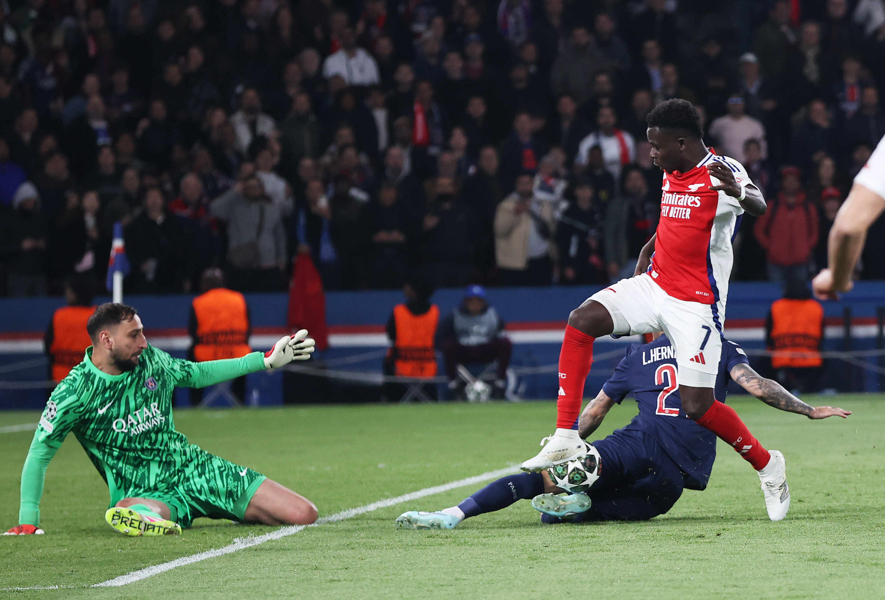 阿森纳客场大获全胜,三分在握 阿森纳客场大获全胜,三分在握