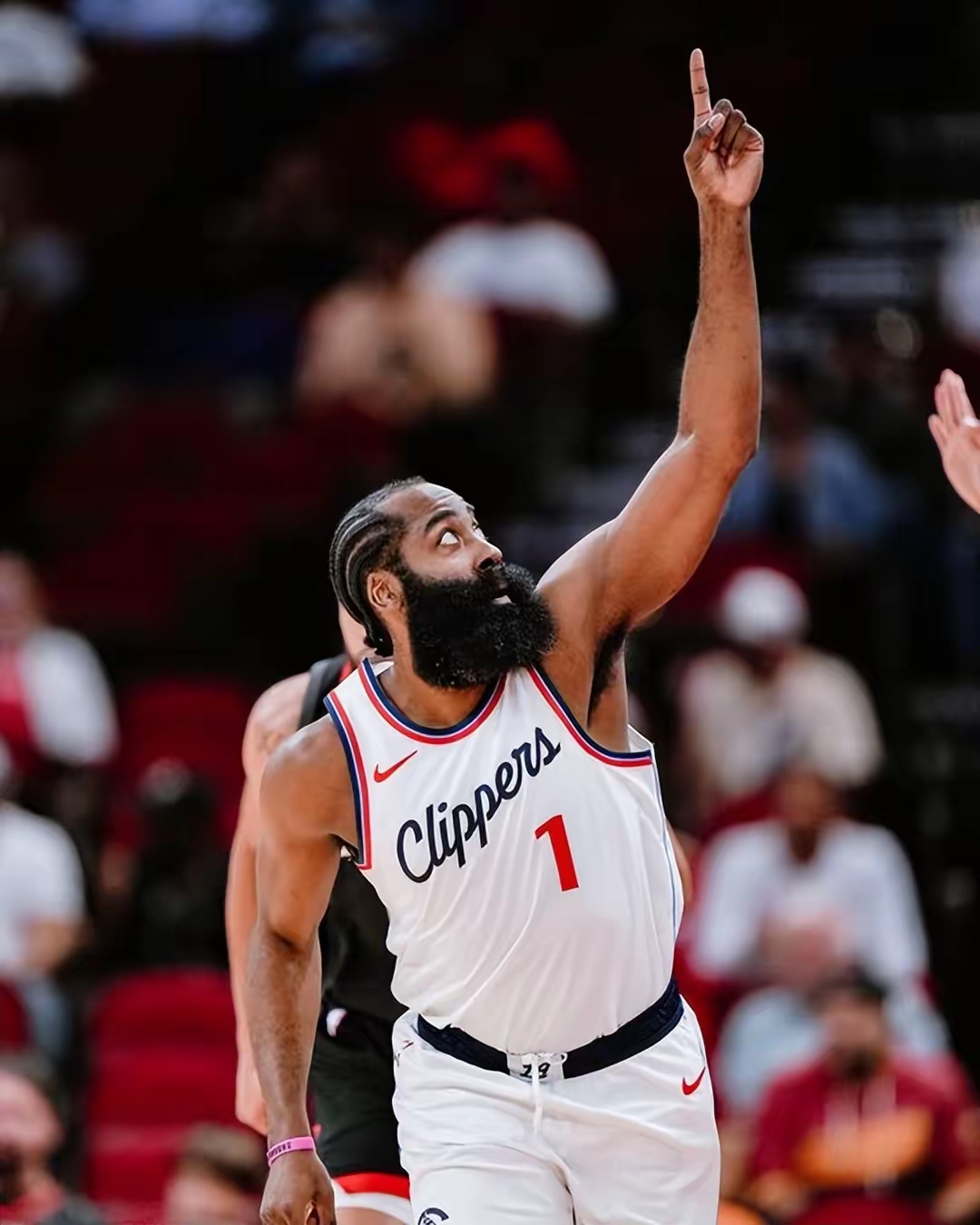 哈登生涯首次被犯规离场,火箭不敌快船 哈登生涯首次被犯规离场,火箭不敌快船