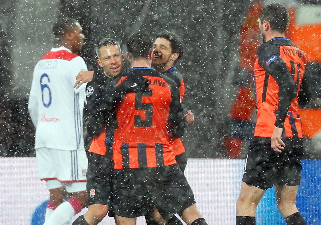 里昂与蒙彼利埃战平收场，难分胜负