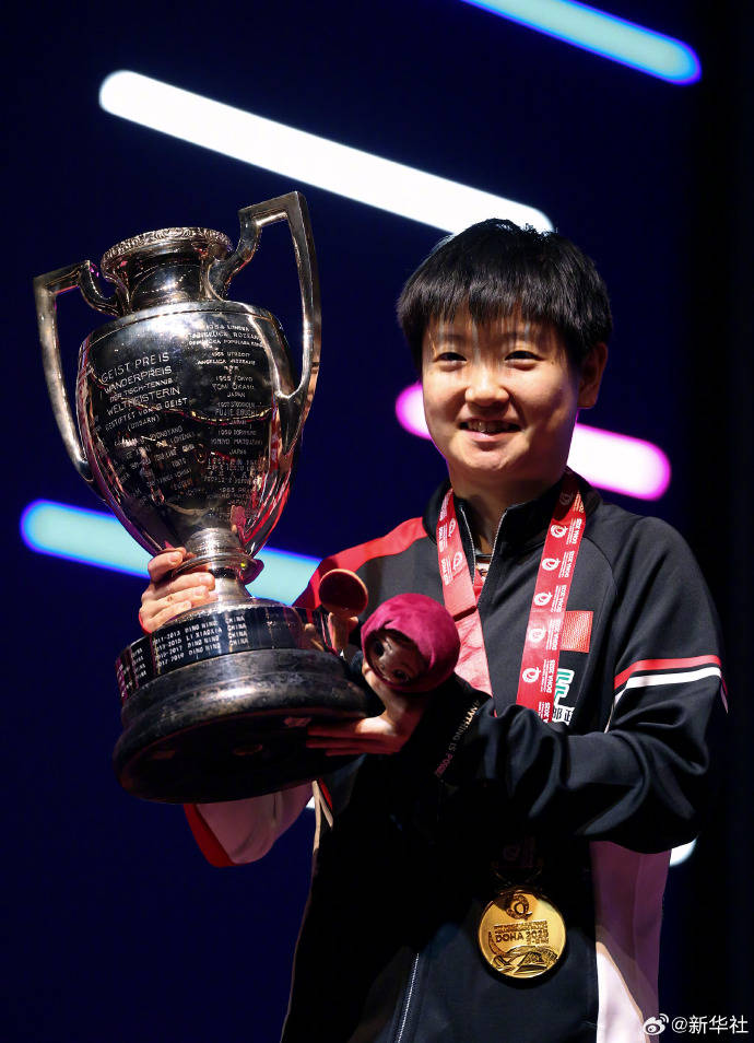 包含夺冠瞬间震撼全场,运动员泪洒赛场的词条 包含夺冠瞬间震撼全场,运动员泪洒赛场的词条